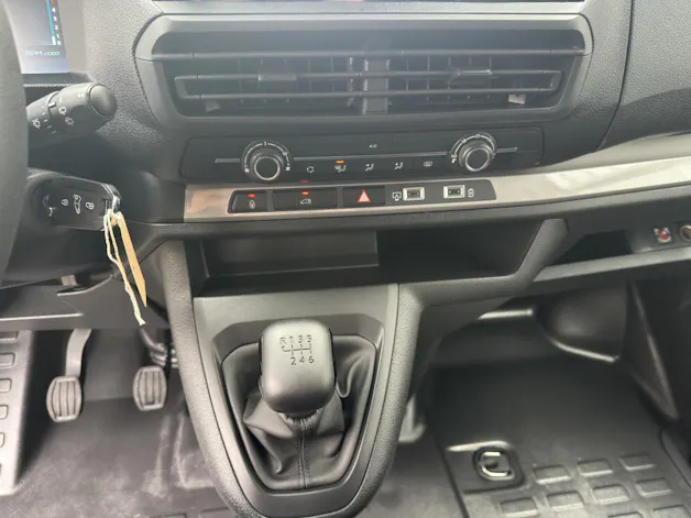 Citroën Jumpy M 1.5 BlueHDi 120 First S/S