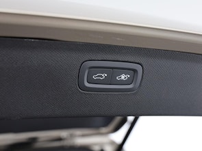 image du véhicule VOLVO XC90 2.0 T8 TE Ultra Dark eAWD