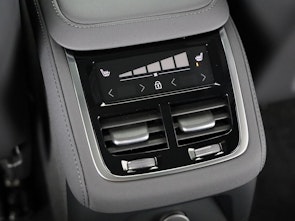 image du véhicule VOLVO XC90 2.0 T8 TE Ultra Dark eAWD