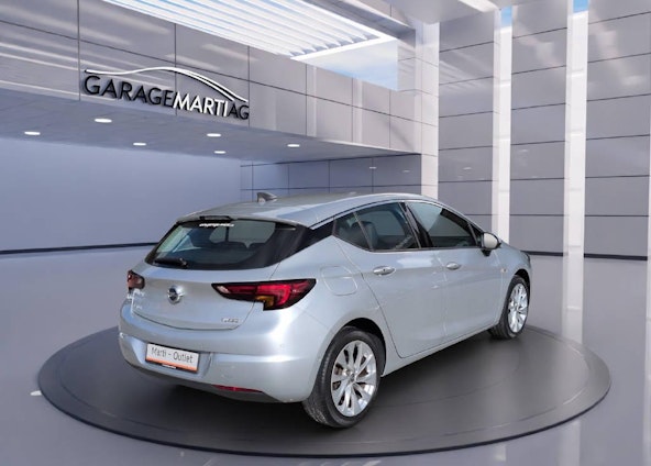 Vehicle image 4 Vehicle image 4