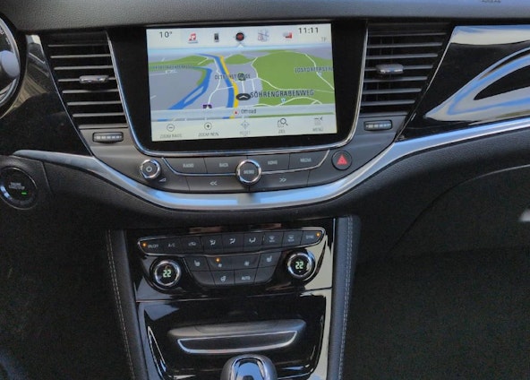 Vehicle image 14 Vehicle image 14