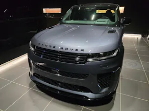 Land Rover Range Rover Sport 4.4 V8 SV