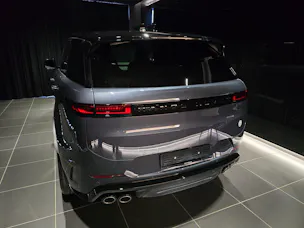 Land Rover Range Rover Sport 4.4 V8 SV