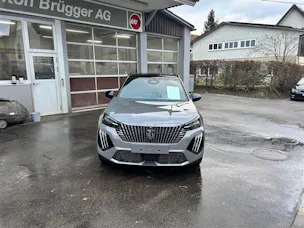 Peugeot 2008 1.2 Hybrid 145 GT