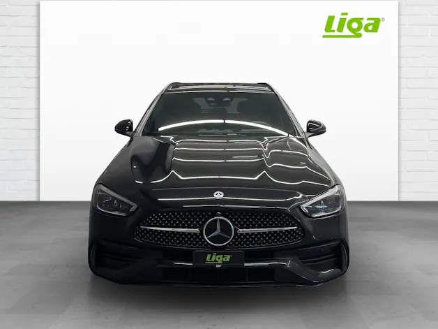 Mercedes-Benz C 300 AMG Line 4Matic T