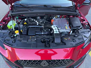 Renault Clio 1.8 E-Tech techno