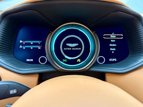immagine del veicolo ASTON MARTIN DB11 Coupé 5.2 V12 Bi-Turbo Launch Edition