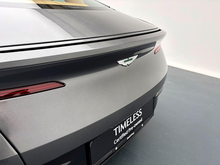 immagine del veicolo ASTON MARTIN DB11