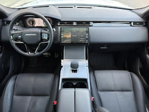 https://vehicle.imgix.net/4190569/334a8318-ea05-4fac-ae27-8e8cb6ef2c2b.jpg