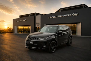 Fahrzeugbild LAND ROVER Discovery Sport 1.5 T 270e Landmark 0.99% Leasing