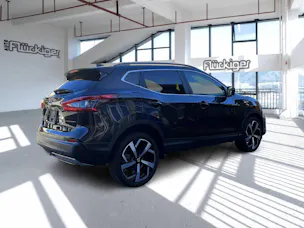 Nissan Qashqai 1.3 DIG-T 160 Tekna
