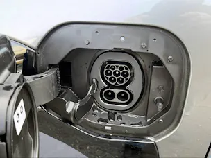 Subaru Solterra eV Luxury AWD