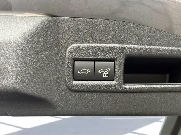 Subaru Solterra eV Luxury AWD