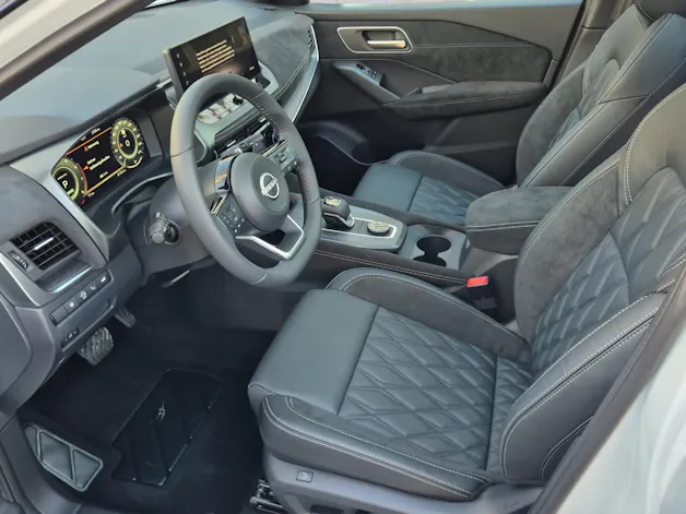 Nissan Qashqai 1.3 DIG-T Tekna+ 4x4