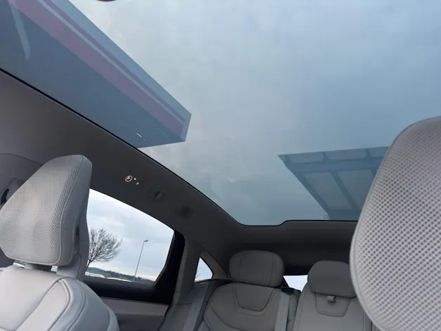 Volvo ES90 Ultra