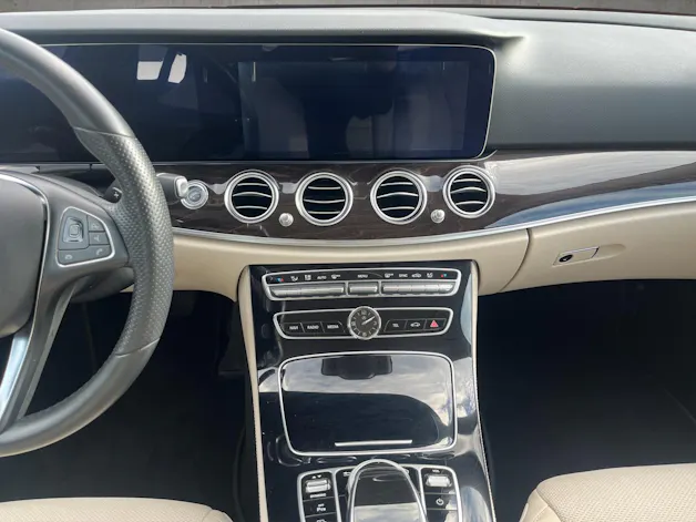 Mercedes-Benz E 400 Avantgarde 4matic
