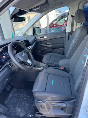 Ford TOURNEO CONNECT Grand 1.5 EcoB Active/PHEV/Aut.