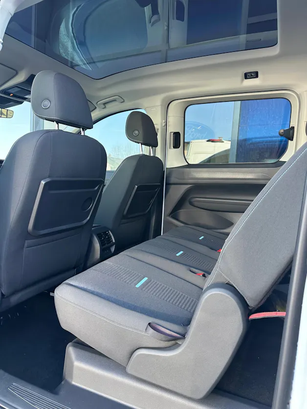 Ford TOURNEO CONNECT Grand 1.5 EcoB Active/PHEV/Aut.