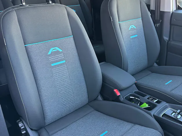 Ford TOURNEO CONNECT Grand 1.5 EcoB Active/PHEV/Aut.