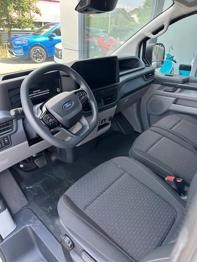 Ford Transit Custom Van 280 L1 2.0 EcoBl Trend/136CV/Aut.