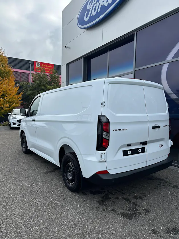 Ford Transit Custom Van 280 L1 2.0 EcoBl Trend/136CV/Aut.