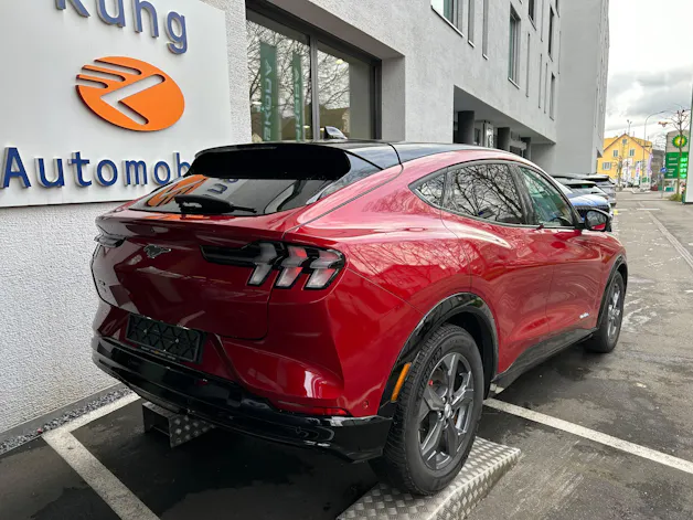 Ford Mustang MACH-E AWD 91 kWh