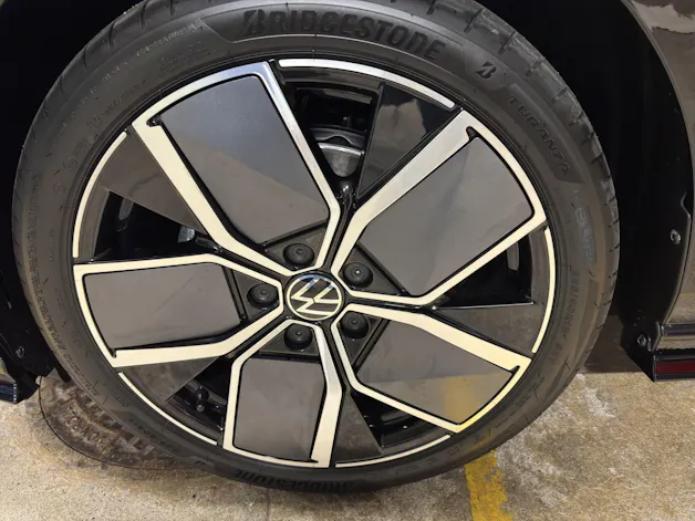 VW Golf 1.5 e TSI mHEV R-Line DSG