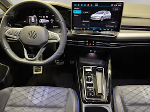 VW Golf 1.5 e TSI mHEV R-Line DSG