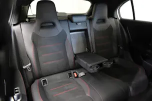 Mercedes-Benz A 180 d 8G-DCT