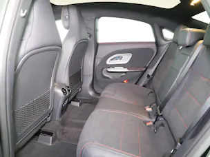 Mercedes-Benz CLA 200 8G-DCT