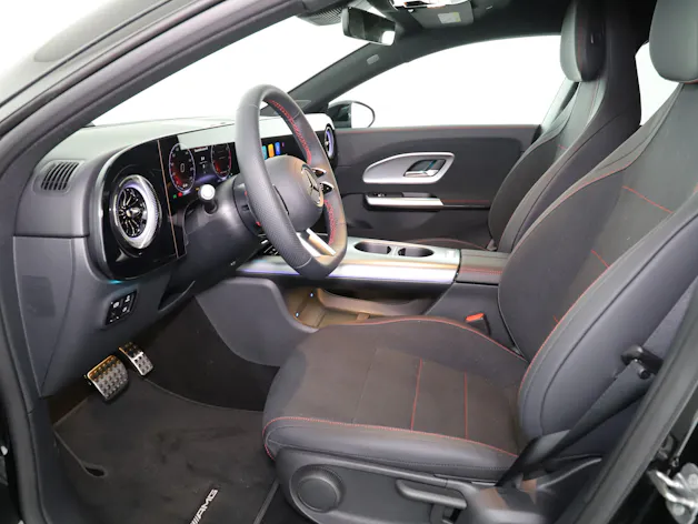 Mercedes-Benz CLA 200 8G-DCT