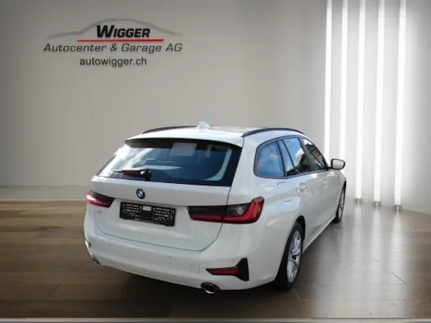 BMW 320d xDrive 48V Touring
