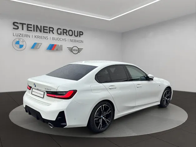 BMW 320d xDrive 48V Steptronic M Sport