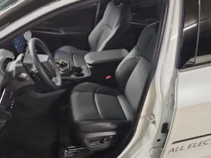 Toyota bZ4X Premium AWD