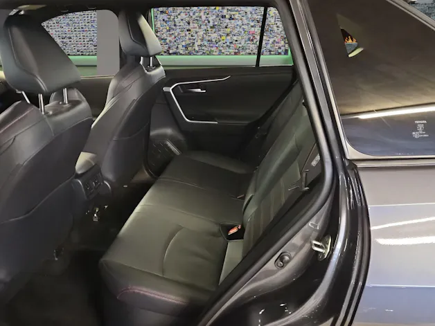 Toyota RAV4 2.5 Plug-In-Hybrid Platinum