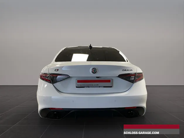 Alfa Romeo Giulia 2.0 Q4 280 Veloce P