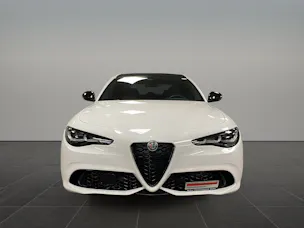 Alfa Romeo Giulia 2.0 Q4 280 Veloce P