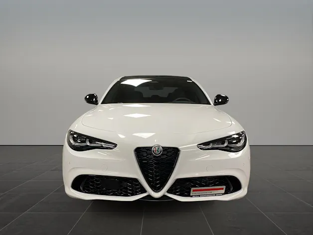 Alfa Romeo Giulia 2.0 Q4 280 Veloce P