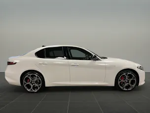 Alfa Romeo Giulia 2.0 Q4 280 Veloce P