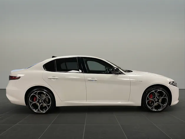 Alfa Romeo Giulia 2.0 Q4 280 Veloce P
