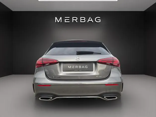 Mercedes-Benz A 250 4Matic 8G-DCT