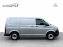 VW T6.1 2.0 TDI EINBAU-SCHRÄNKE 3200 KG!!!