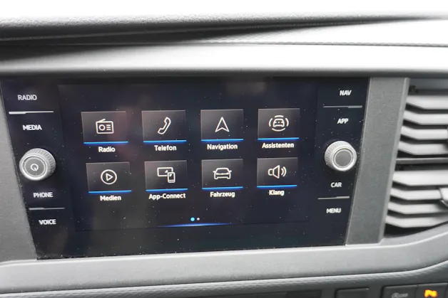 VW T6.1 2.0 TDI EINBAU-SCHRÄNKE 3200 KG!!!