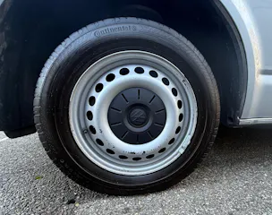 VW T6.1 2.0 TDI EINBAU-SCHRÄNKE 3200 KG!!!