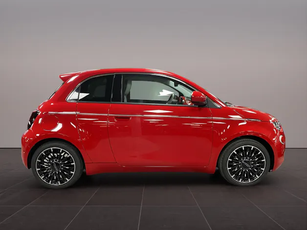 Fiat 500e 3+1 La Prima