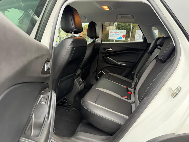 Opel Grandland X 1.6 T Ultimate