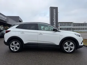 Opel Grandland X 1.6 T Ultimate