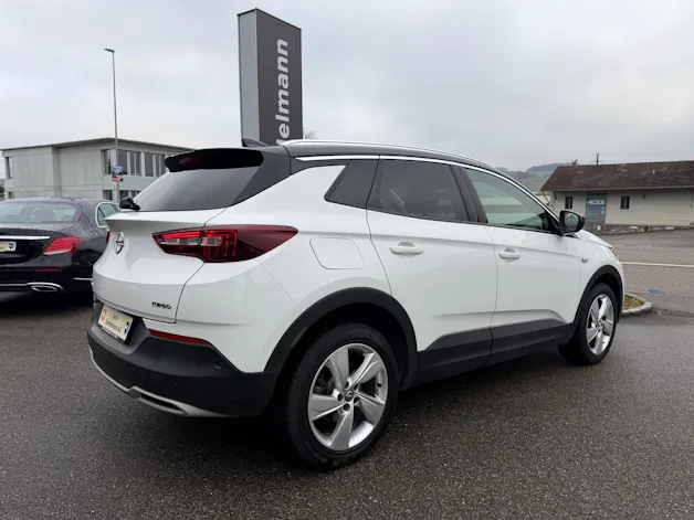 Opel Grandland X 1.6 T Ultimate