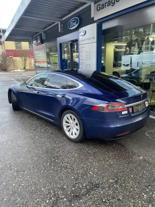 Tesla Model S 100 D