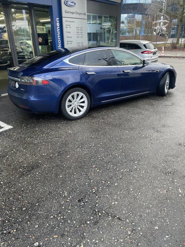 Tesla Model S 100 D